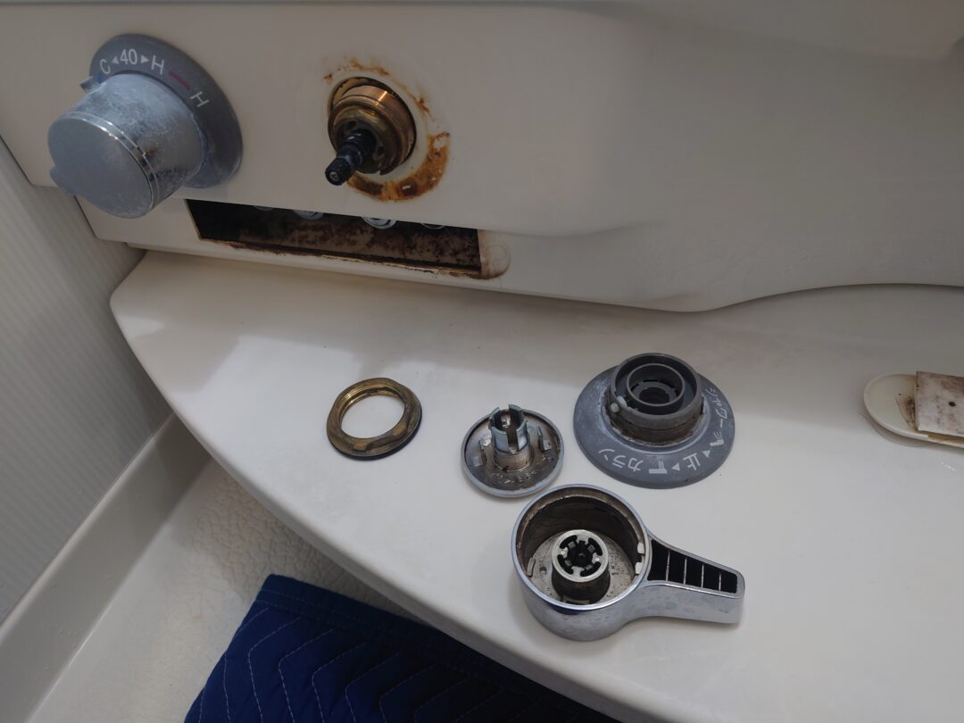 Panasonicユニットバス NXシリーズの水栓部品交換