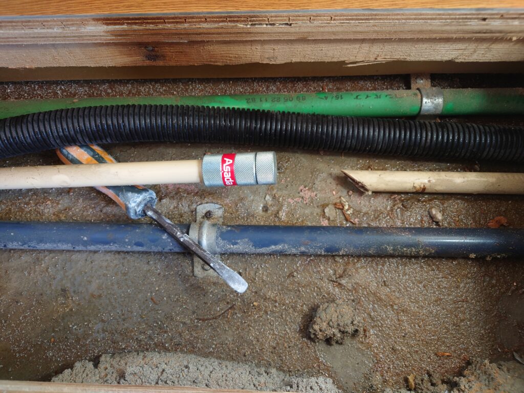 マンション水漏れ事例2_配管切り回し