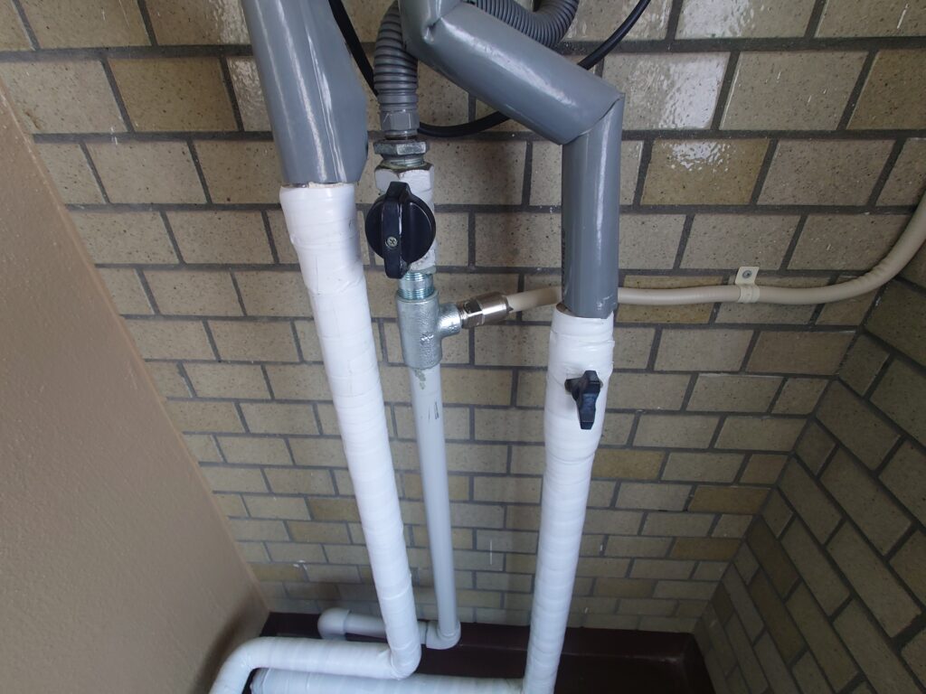 ガス配管分岐部とバルブ設置の詳細