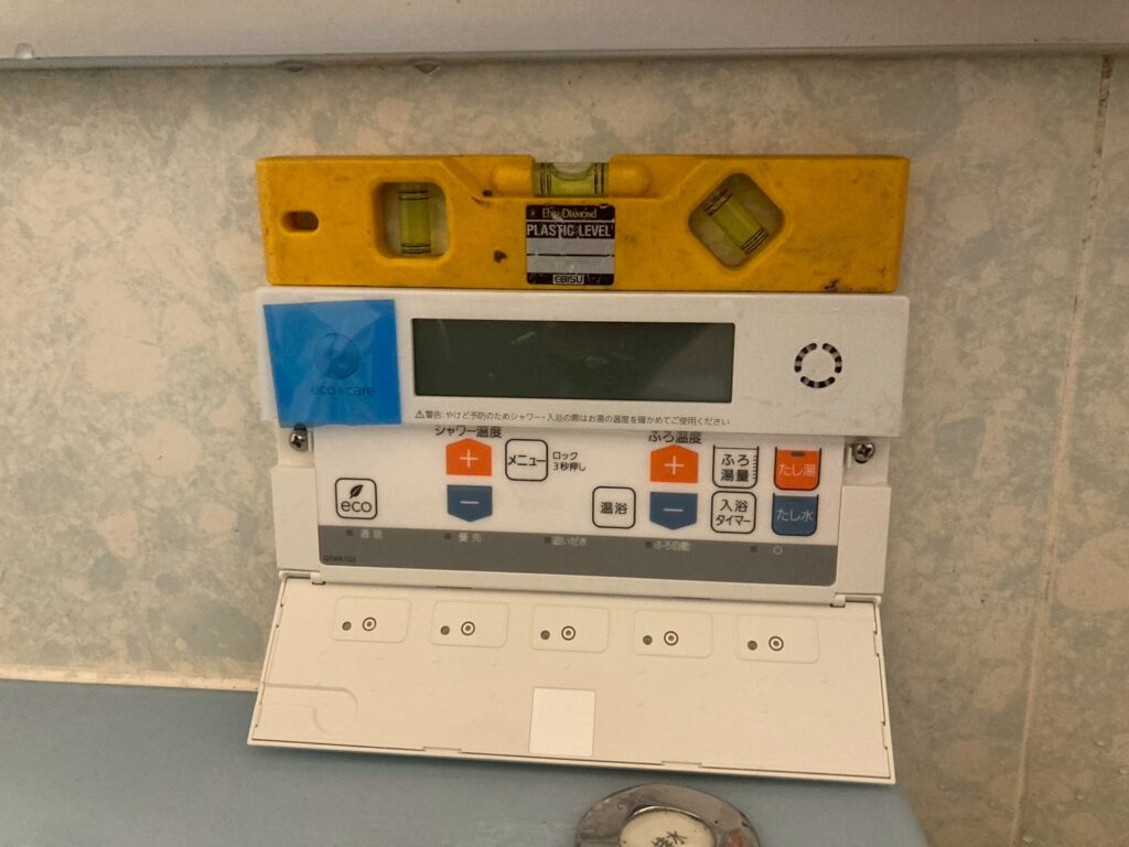 マイクロバブル対応の浴室用リモコン設置完了