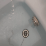 マイクロバブル運転中の浴槽内の様子